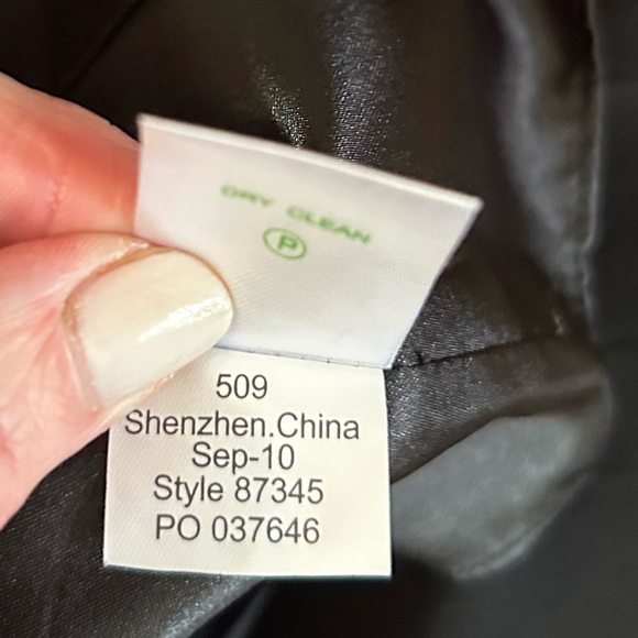 Lilly Pulitzer Strapless Black & Gold Formal Dress Size 4 - Picture 10 of 10